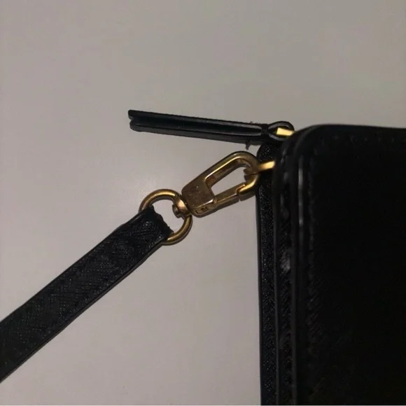 Tory Burch Black Wristlet with Gold Accent - Picture 5 of 8